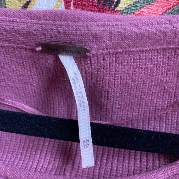 Free People Slouchy Sweater - Picture 2 of 6